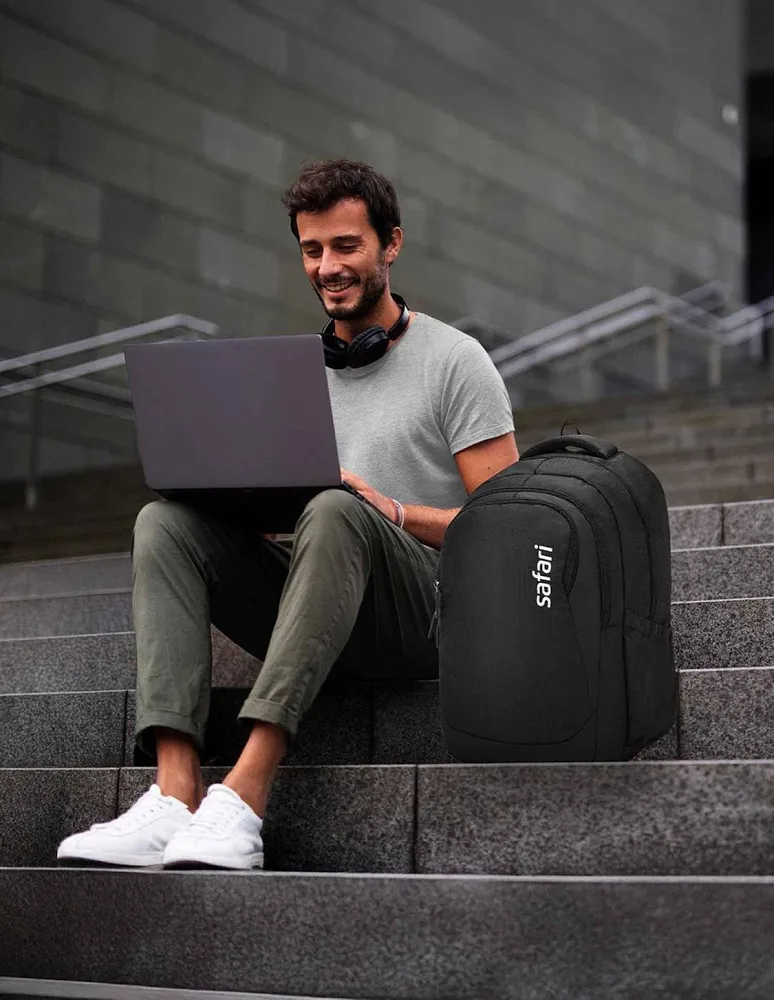 Safari Saga 32L Laptop Backpack
